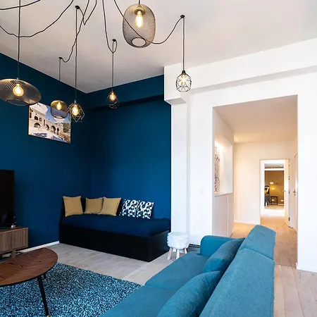 Les Camuches De La Banque Lejlighedshotel Tournai